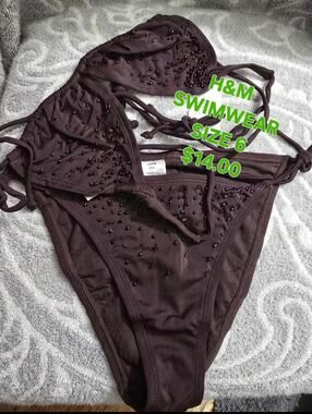 H&M SWIMWEAR / SIZE 6 / NWT - (#32A)